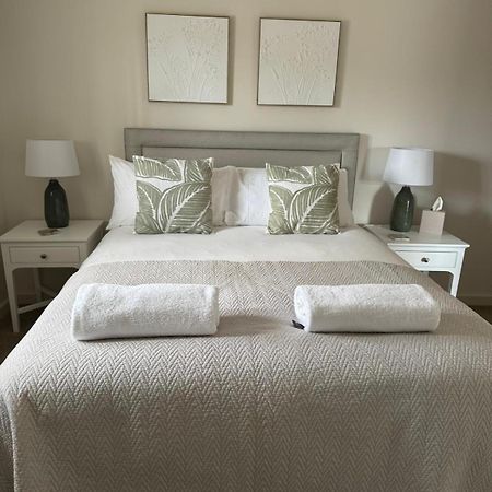Chew View Luxury Apartment Keynsham Bagian luar foto