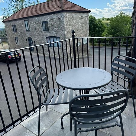 Chew View Luxury Apartment Keynsham Bagian luar foto