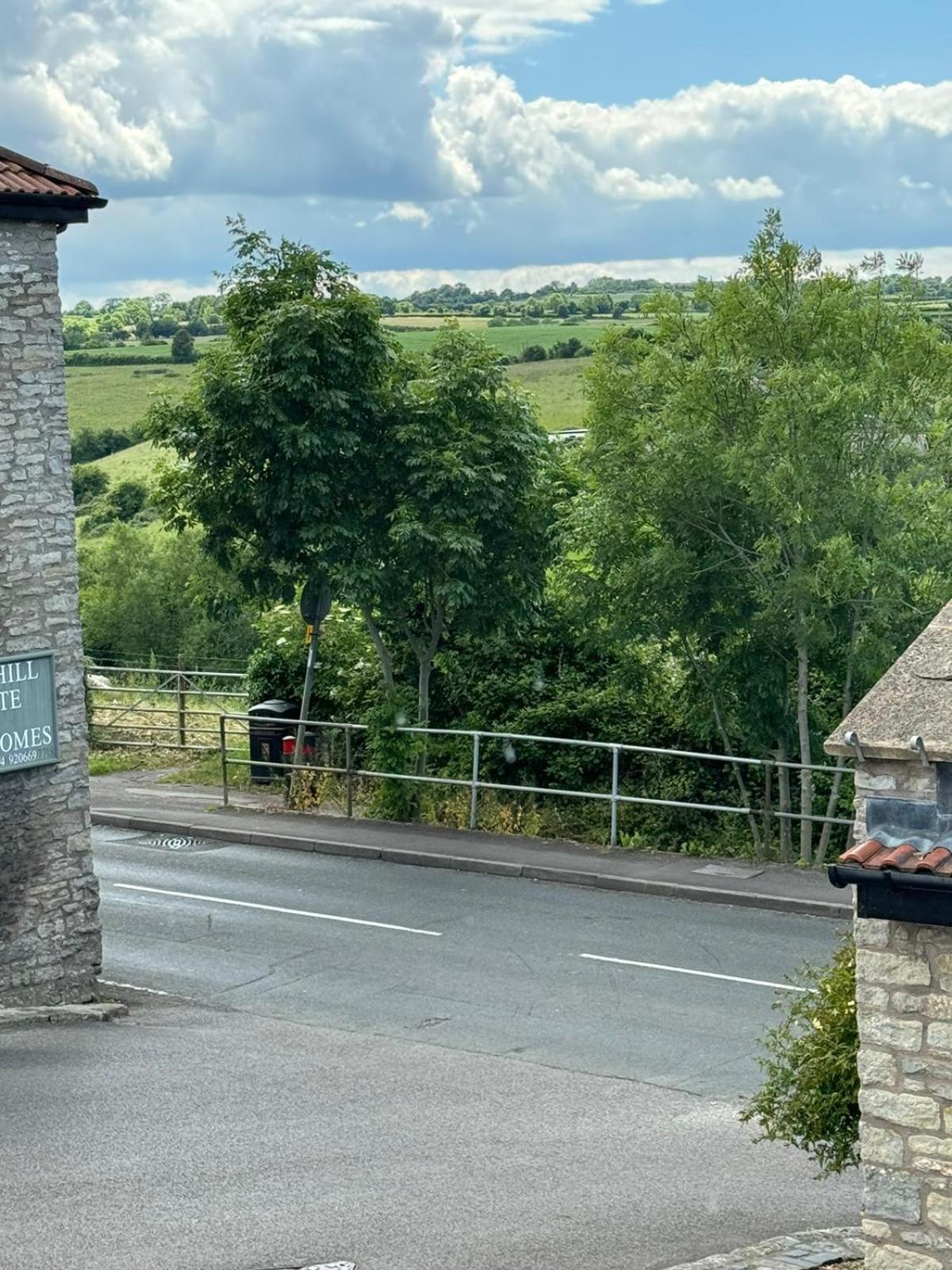 Chew View Luxury Apartment Keynsham Bagian luar foto